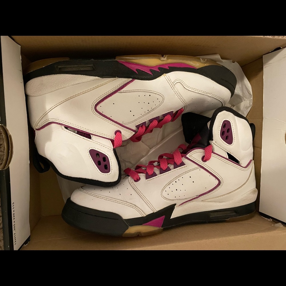 Jordan Sixty 60 Plus Girl’s Air Jordan sneakers size 6.5